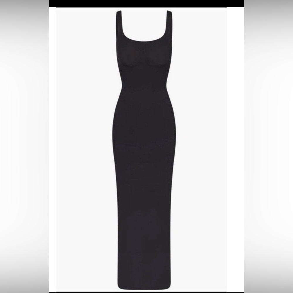 SKIMS Body Long Slip Dress Tag - Black